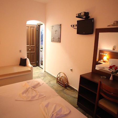 Aparthotel Pergola Livadi  Zewnętrze zdjęcie
