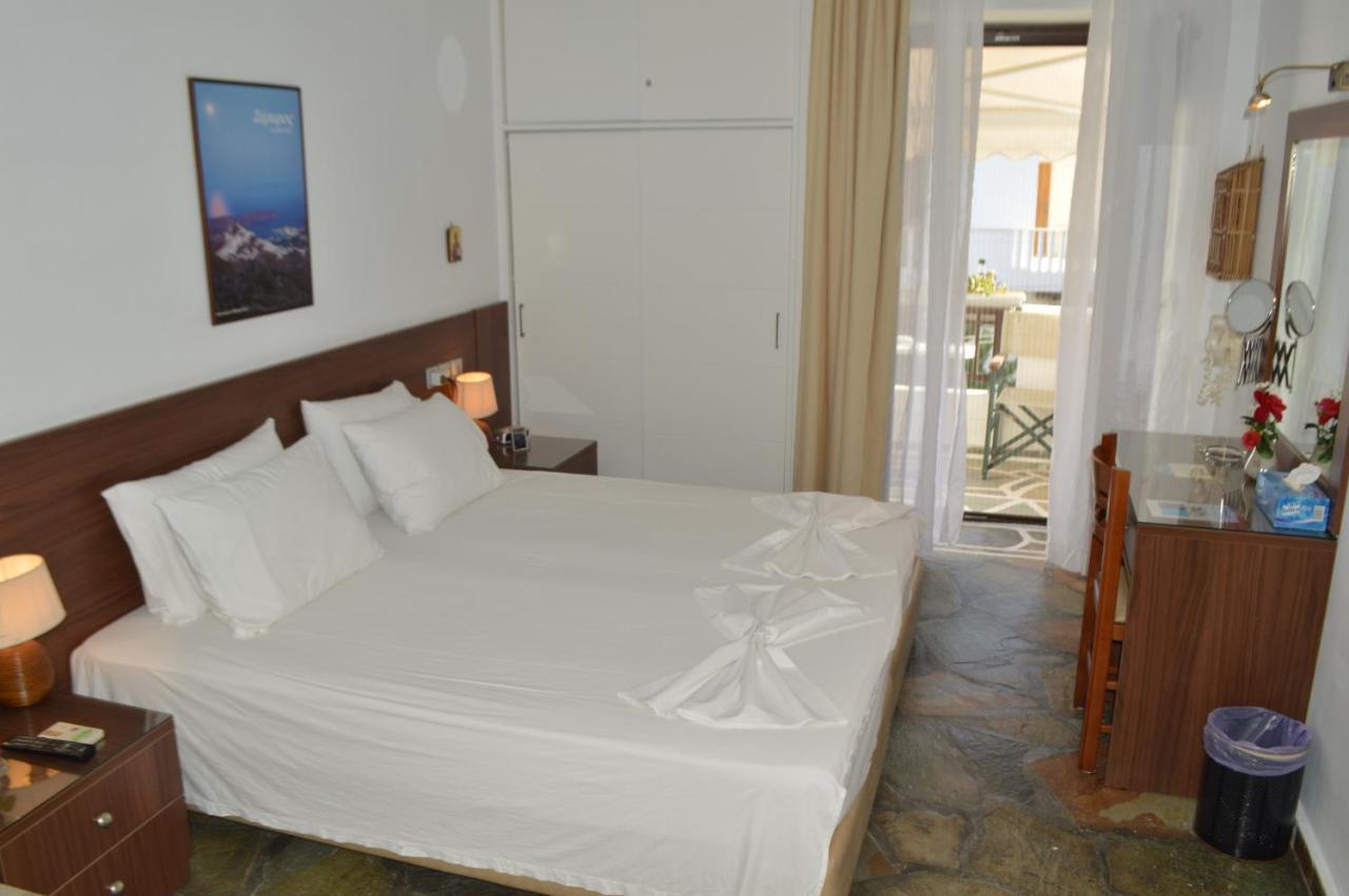 Aparthotel Pergola Livadi  Zewnętrze zdjęcie